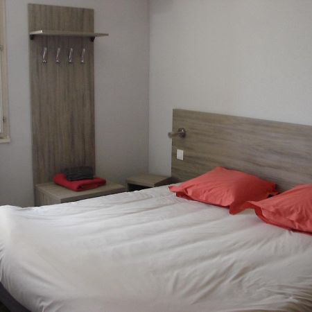 L'Envers Du Castille Hotel Parthenay Luaran gambar